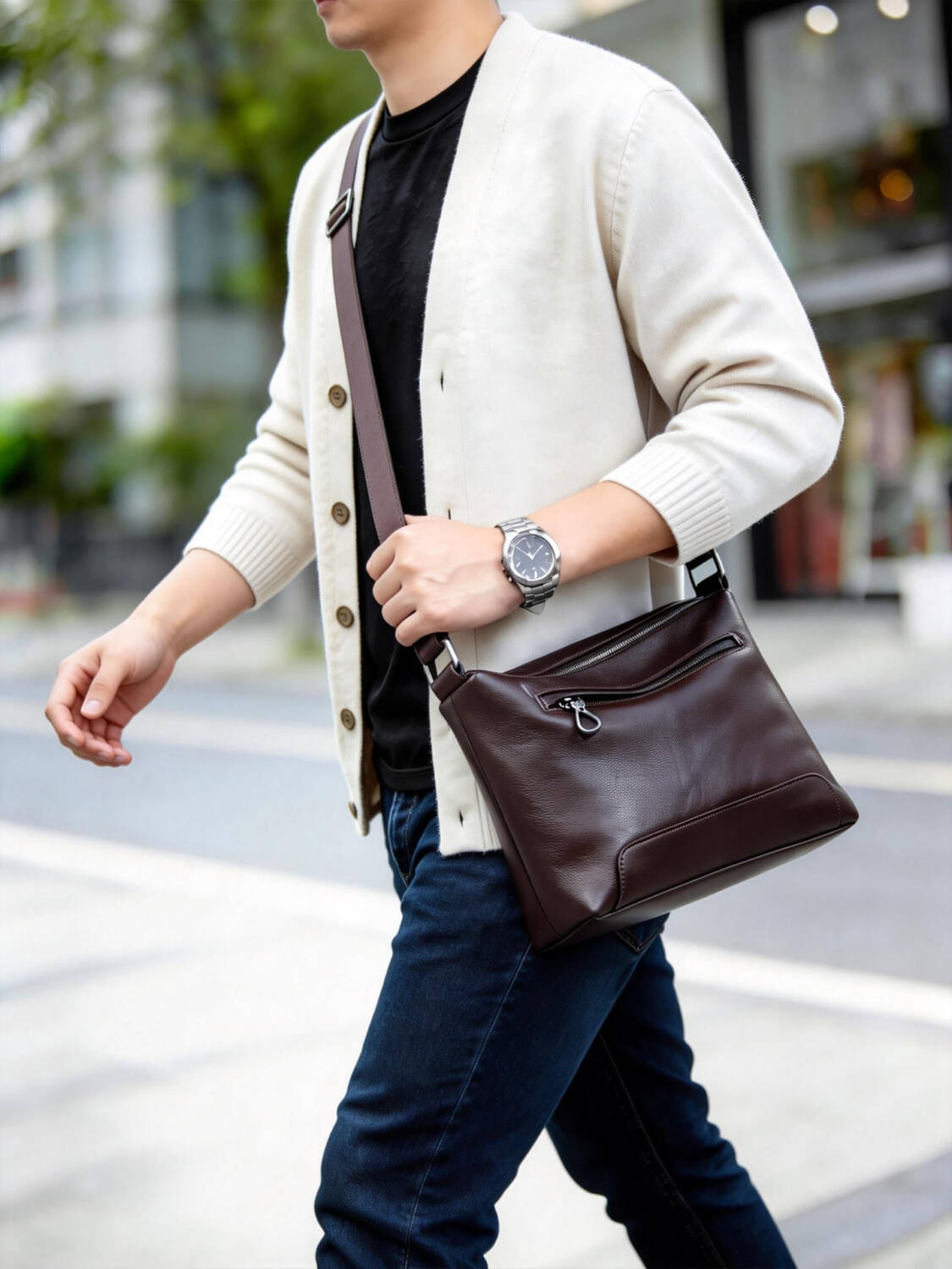 Minimal Soft Leather Crossbody Bag Large Capacity Daily Shoulder Tote Bag - Image 2