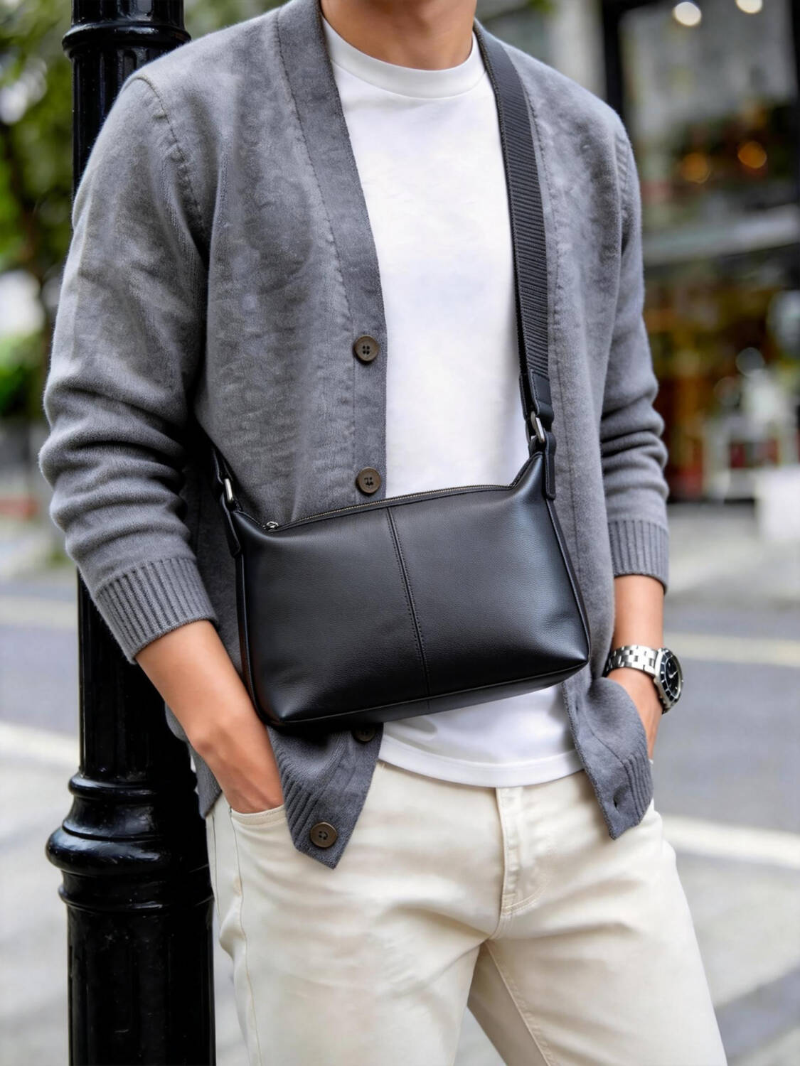Center Seam Soft Leather Crossbody Bag Matte Black Adjustable Wide Strap Unisex Daily Commute Bag - Image 3