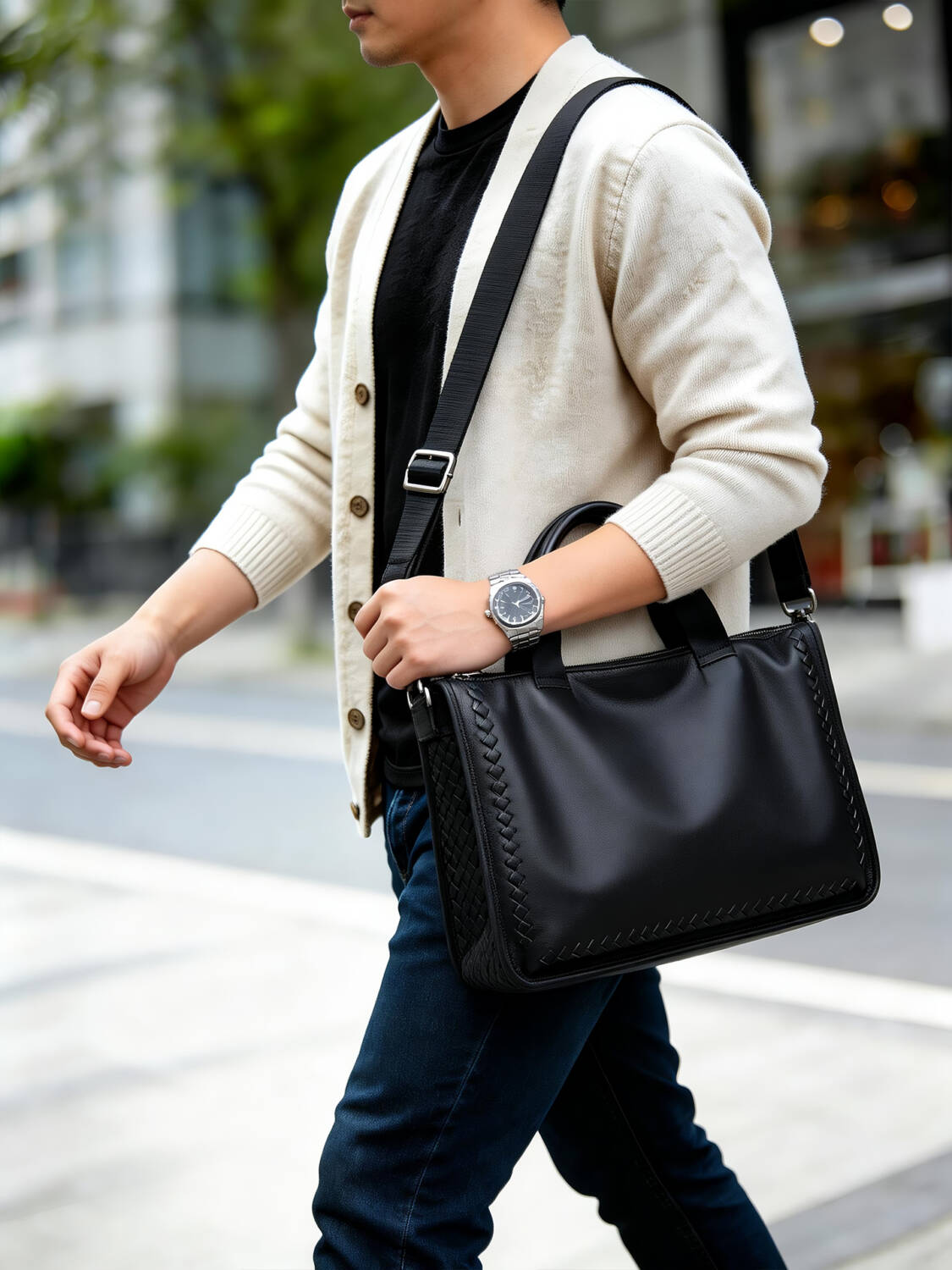Hand Woven Side Tote Bag Grain Soft Leather Handbag With Strap Hook Large Commute Bag - Image 2